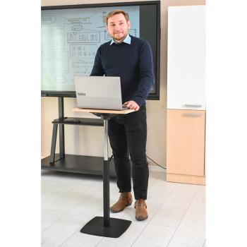 Höhenverstellbares Pult mit Kippfunktion