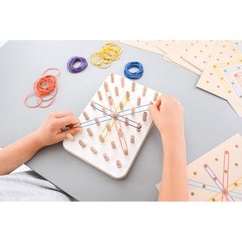 Good Wood Geoboard Montessori, weiss