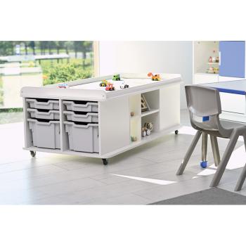 Grossflächiger Mehrzwecktisch auf Rollen, rechteckig, H 57, weiss