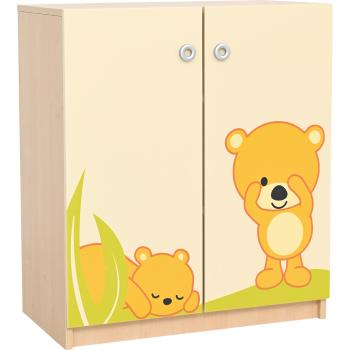 Phantasiewelt Schrank mit schlafendem Bärchen
