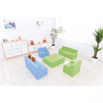 Sessel mit Armlehnen, hellblau