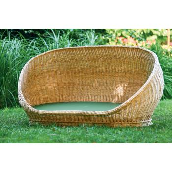 Cosy Rattansofa, mit Kissen