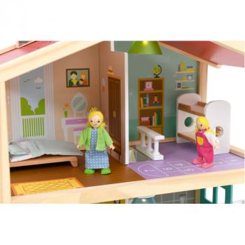 Puppenhaus mit Puppen und Ausstattung