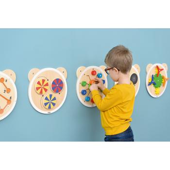 Wandapplikation Motorikspiel, Zweifarbige Räder