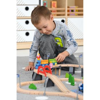 Holzeisenbahn, 90 Elemente