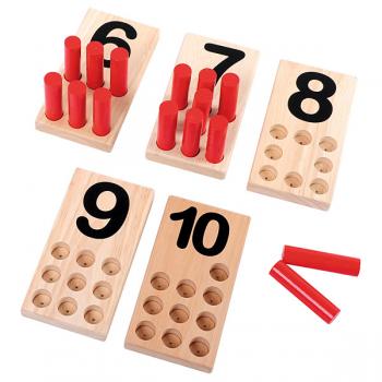 Holztafeln mit Ziffern