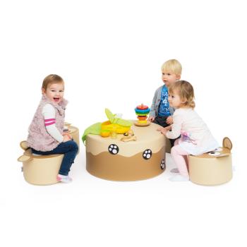 Schaumstofftisch Bärenspuren