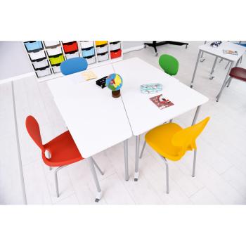 Mobilles Klassenzimmer (2) von Moove + Schulbänke