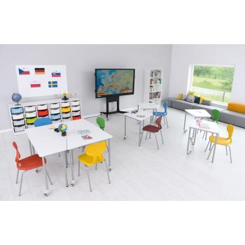 Mobilles Klassenzimmer (2) von Moove + Schulbänke