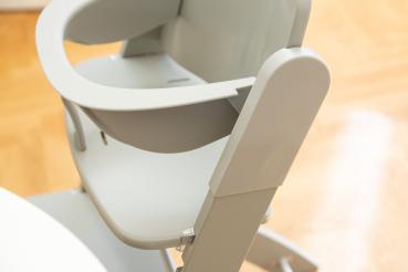 Hochstuhl EVOSIT mit Essbrett, grau