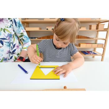 Montessori Geometrische Kommode