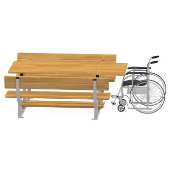 Sitzgruppe mit Rolliplatz