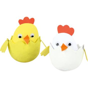 Küken in Eierschalen