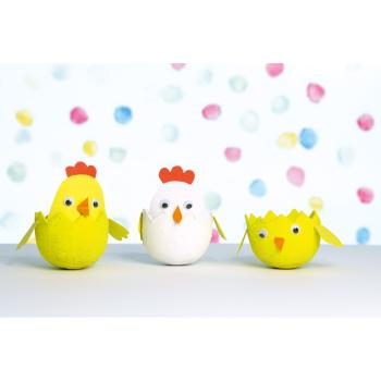 Küken in Eierschalen