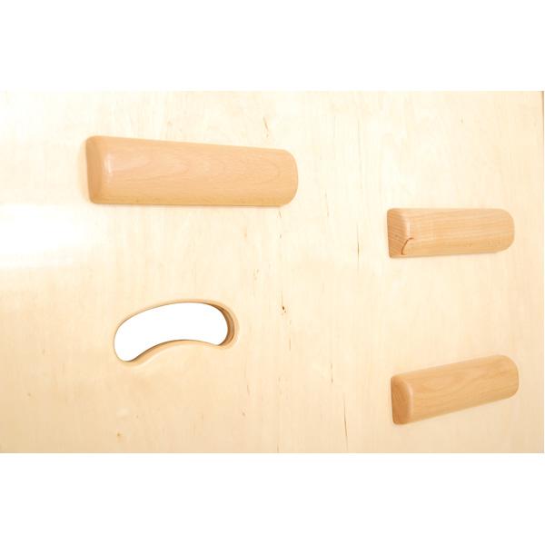 Kletterwand zum Einhängen, mit Stegen und Grifföffnungen