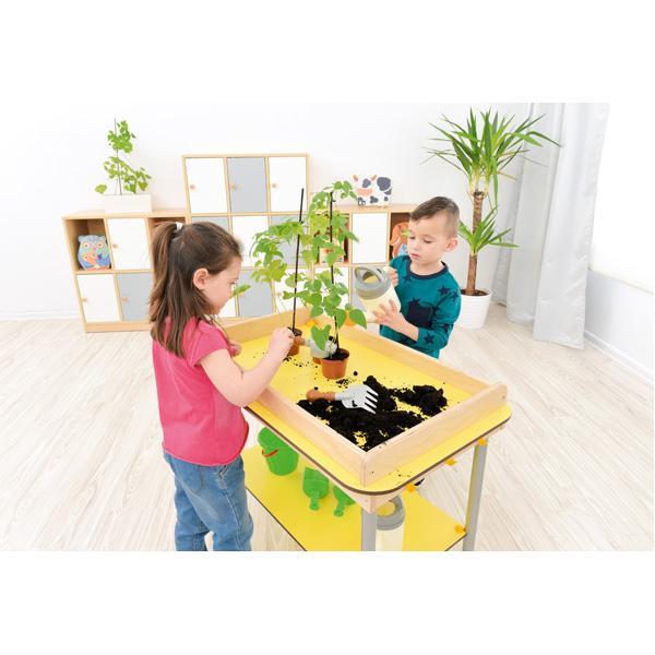 Rollwagen mit Aufkantung