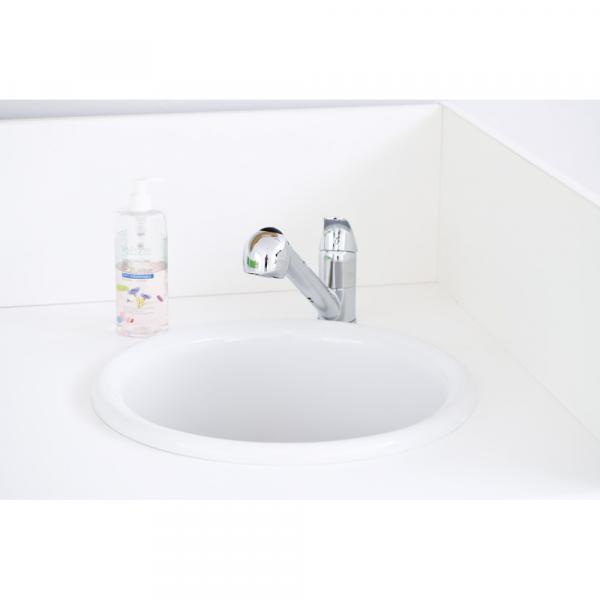 Badewannen- oder Waschbeckenschrank mit Becken