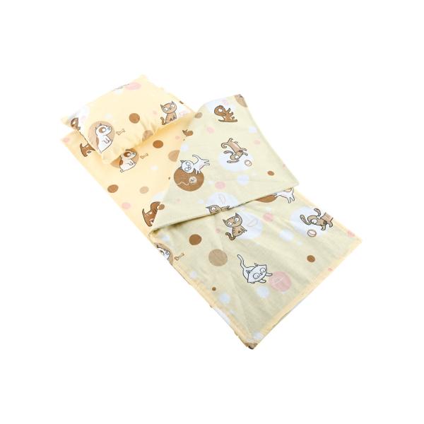 Bettzeug für das Puppenbett