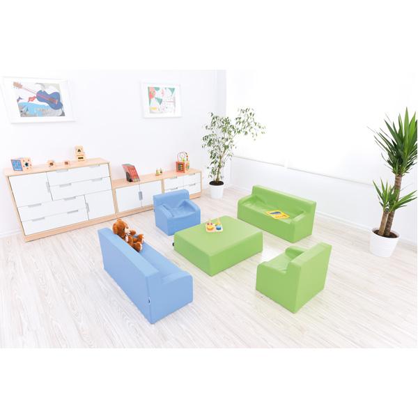 Sessel mit Armlehnen, hellblau