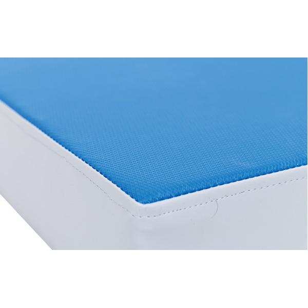 Fallschutzmatte mit Antirutschboden, 159 x 159, hellgrau