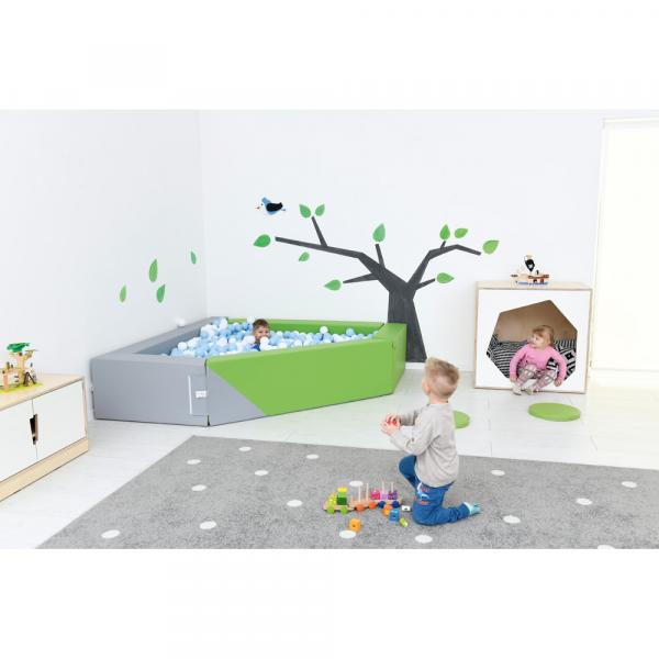 Ballbad 3eckig, grau-hellgrün, H 45, inkl. Bälle