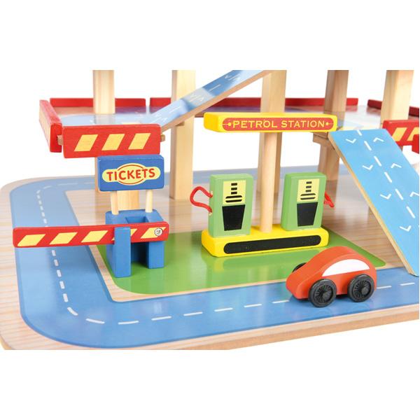 Buntes Holz-Parkhaus