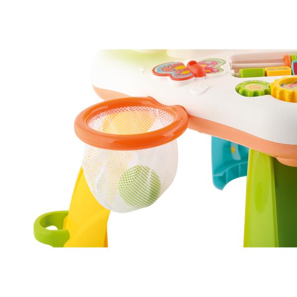 Spieltisch mit Kugelbahn