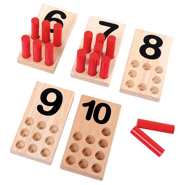 Holztafeln mit Ziffern