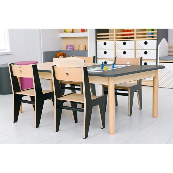 FLO Stuhl 1, SH 26 cm, schwarz