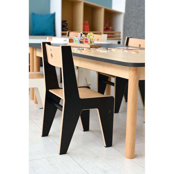 FLO Stuhl 1, SH 26 cm, schwarz