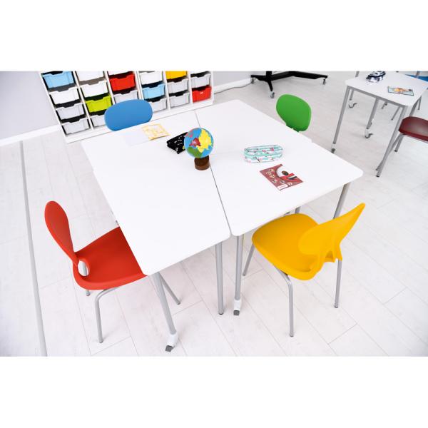 Mobilles Klassenzimmer (2) von Moove + Schulbänke