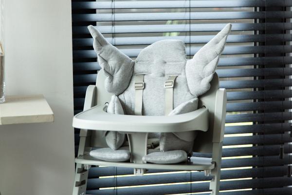 Hochstuhl EVOSIT mit Essbrett, grau