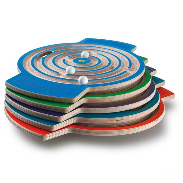 Trackboard Labyrinth