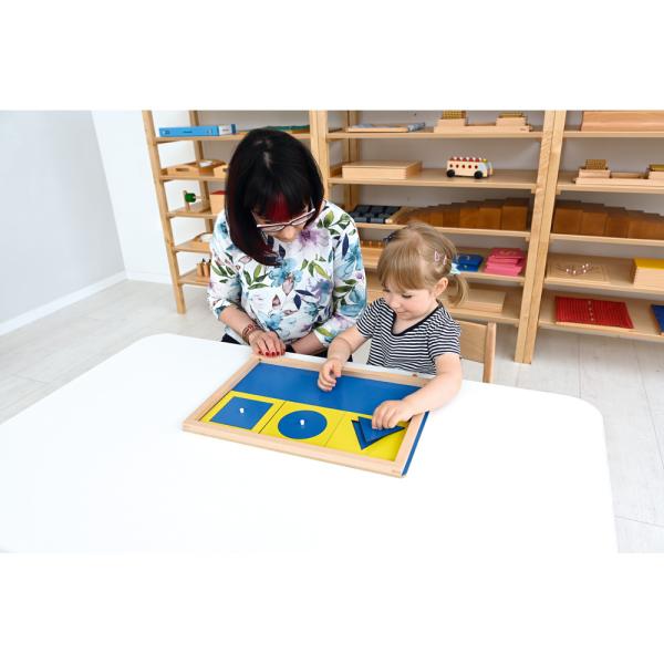 Montessori Geometrische Kommode