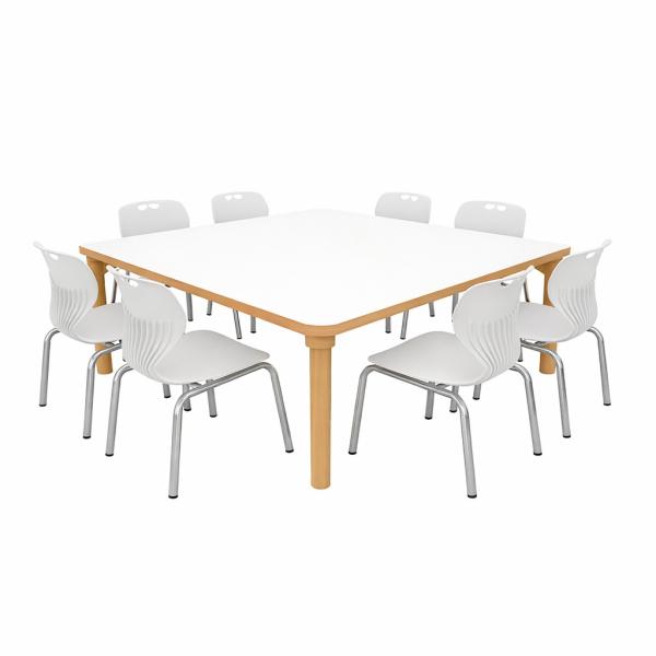 Set Nr. 250 - Gr. 1, Tisch Marcus, (120 x 120 cm, weiss), mit Stühlen Kapi, SH 26 cm