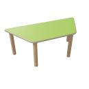 Flexi Trapezförmiger Tisch, 120 x 60 x 70 x 60, hvstb. 40-58 cm, HPL grün